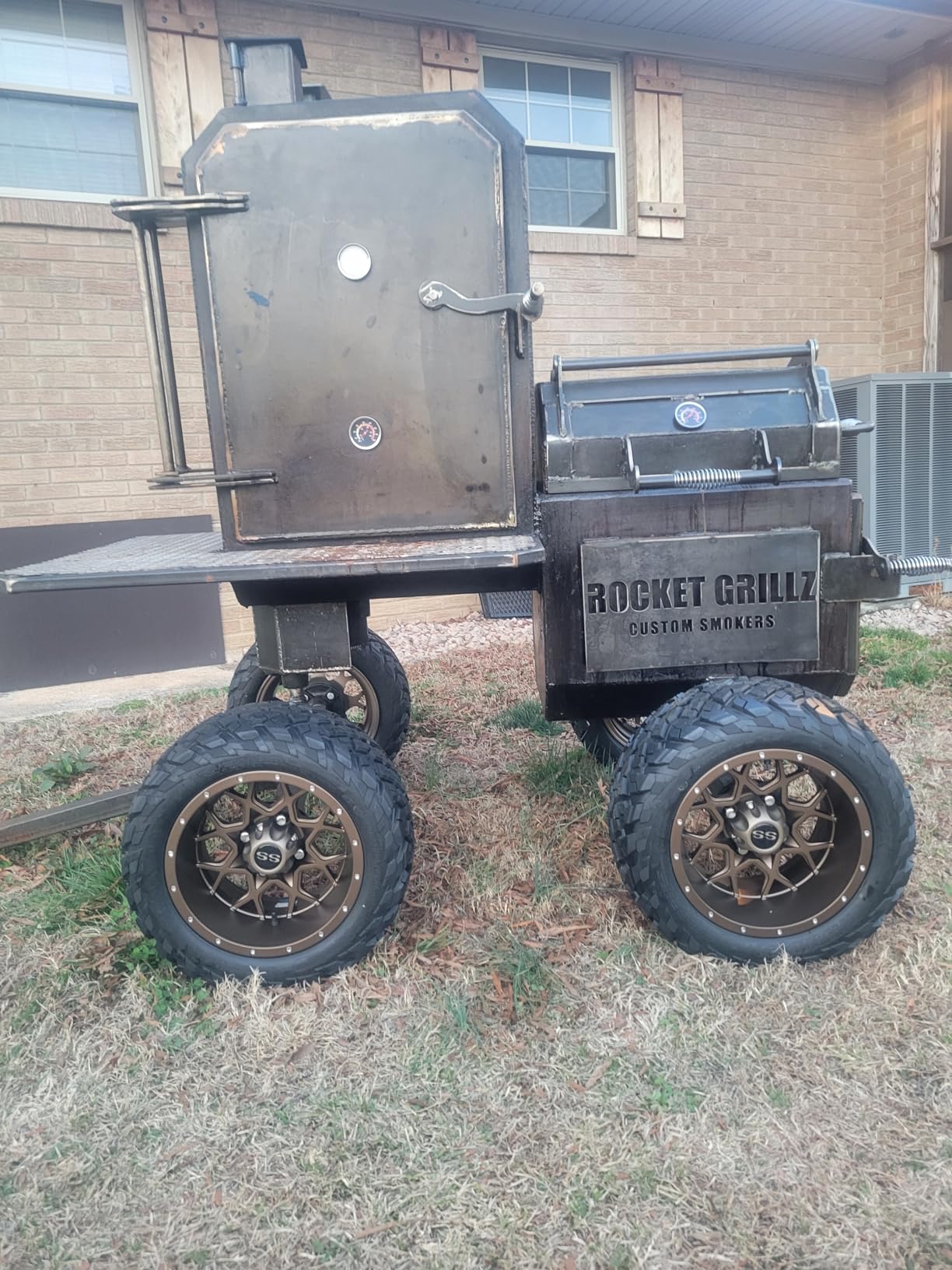 Huskey 12