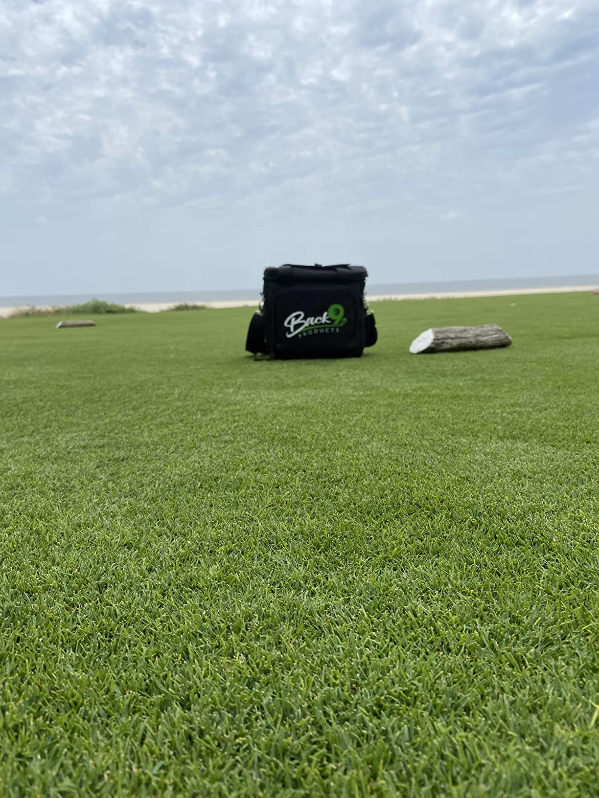 Back9Products Golf Cart Cooler Bag with Magnetic Lid - 12 Can Soft Sided Insulated Cooler, Leakproof & Waterproof customer photo 1