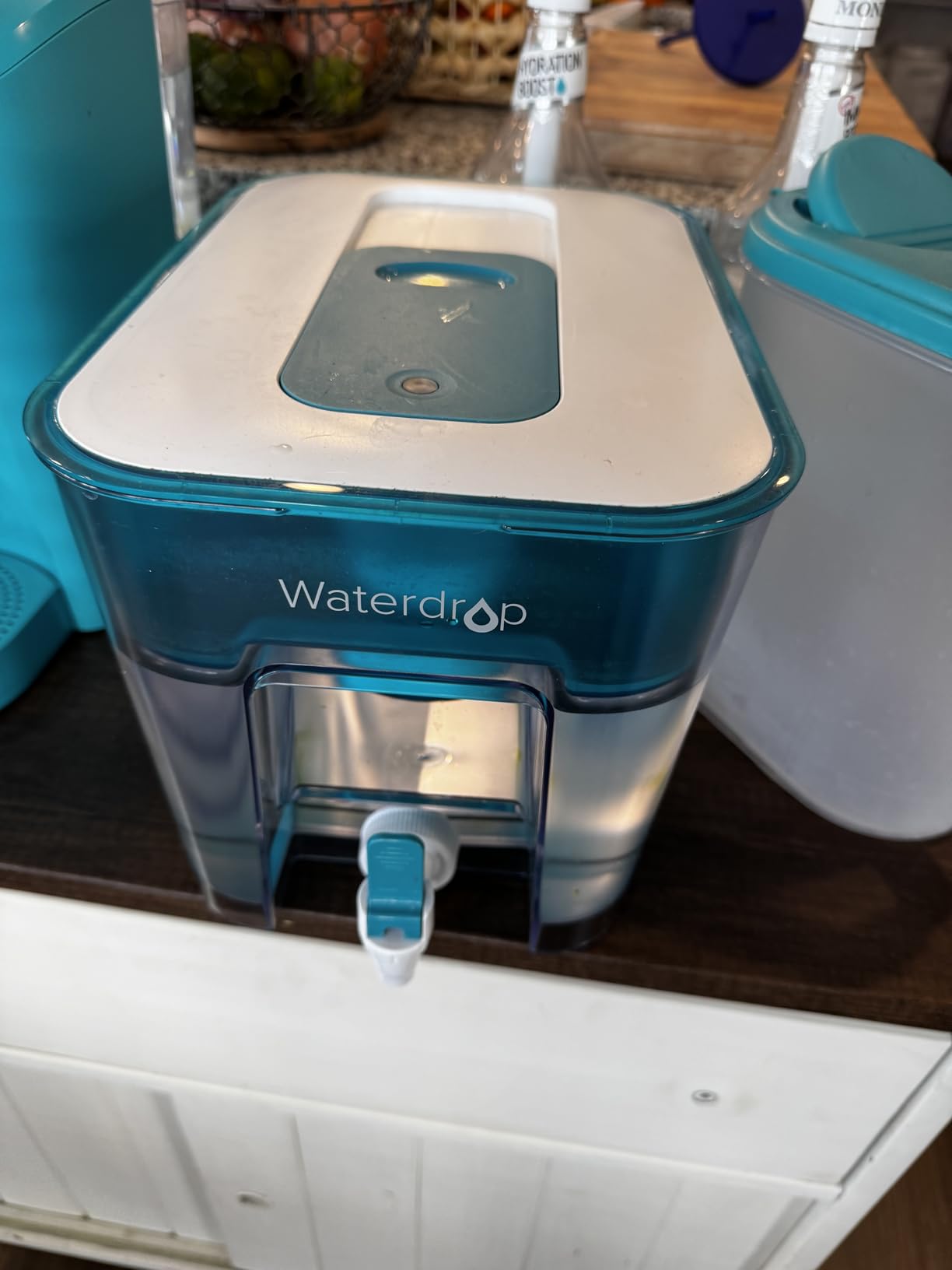 Waterdrop WFD-22W-DF-A Water Filter Dispenser, Alkaline 40-Cup, White | 2 Built-in Filters, 8X Faster Filtration, 200-Gallon Lifespan, Mineralized Alkaline Water, Reduces Chlorine customer photo 2