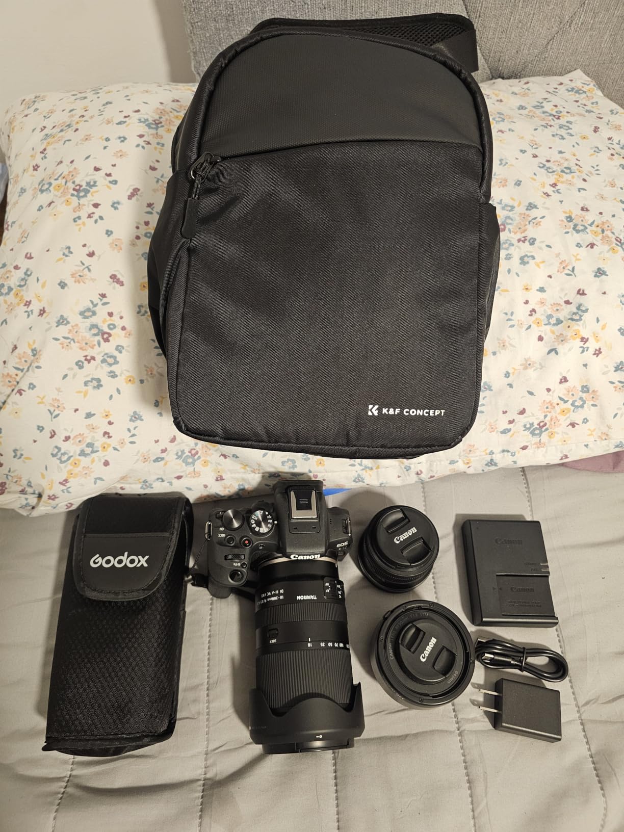 K&F CONCEPT Camera Sling Bag, Compact Photography Bag for DSLR Mirrorless | Lightweight Fabric, with Tripod Holder, Quick Access & Custom Dividers customer photo 2