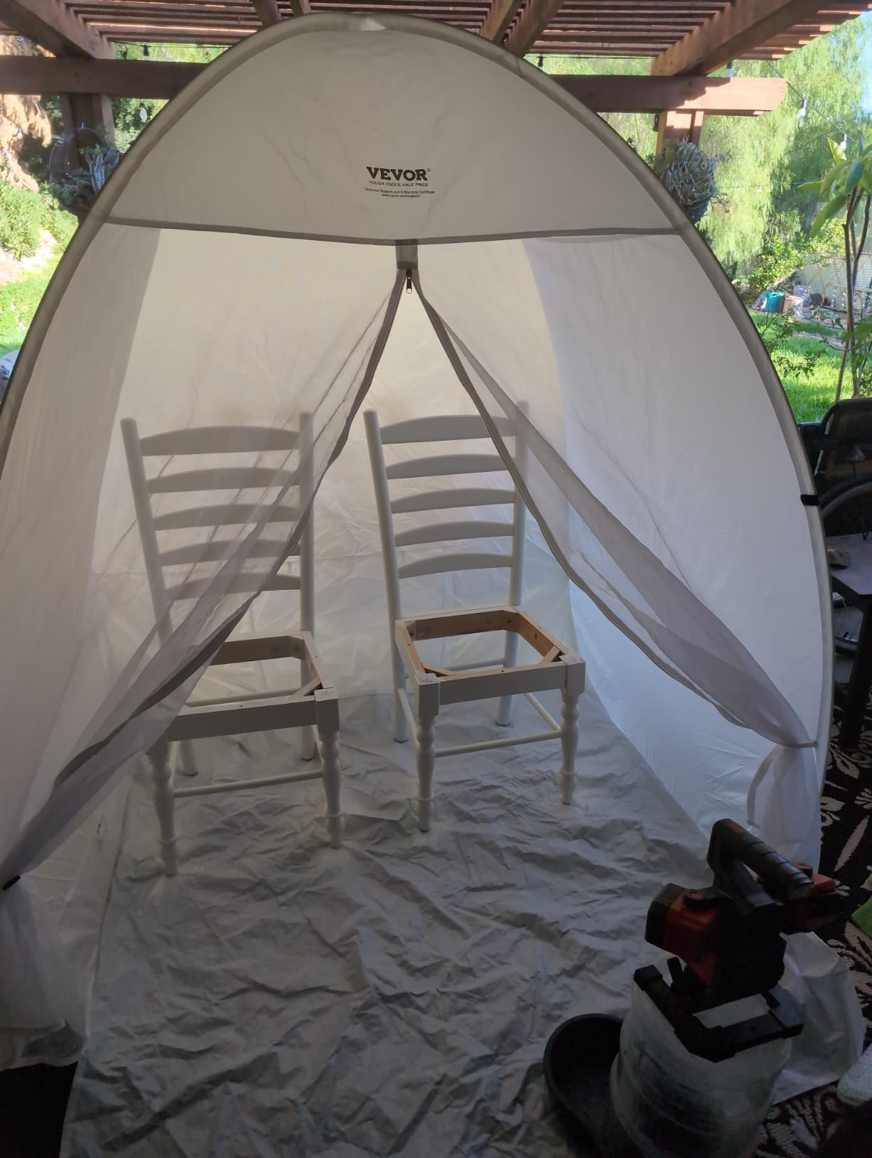 VEVOR Paint Booth Tent, 60 x 60 x 70 in Pop-Up Portable Spray Paint Tent with Built-in Floor, Exhaust Window and Storage Bag, Foldable Paint Booth for Furniture, DIY Hobby Tool Painting Station customer photo 2