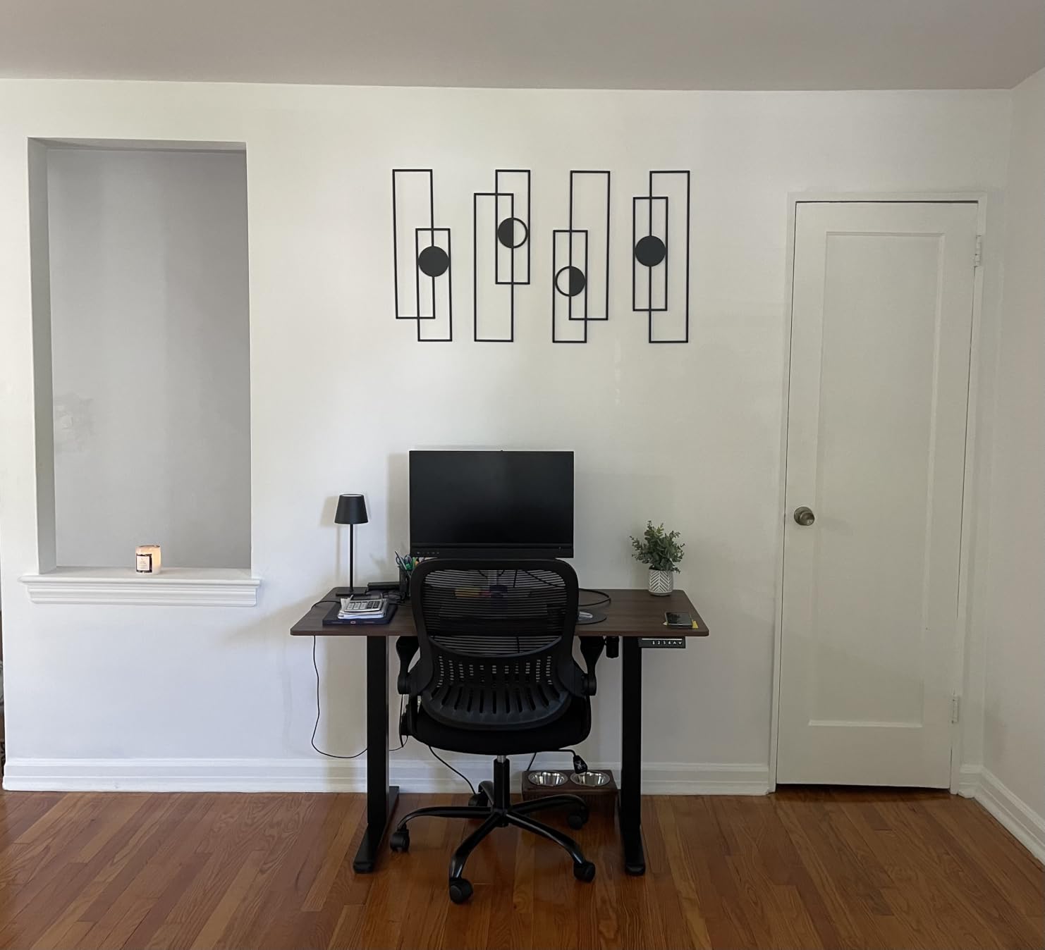 Cuspin Abstract Black Metal Wall Art Set of 4 customer photo 1