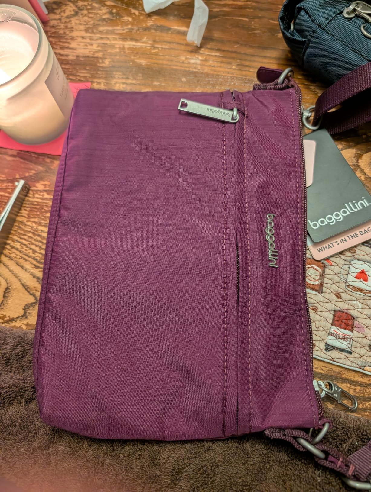 Baggallini Securtex Anti-Theft Memento Crossbody customer photo 2