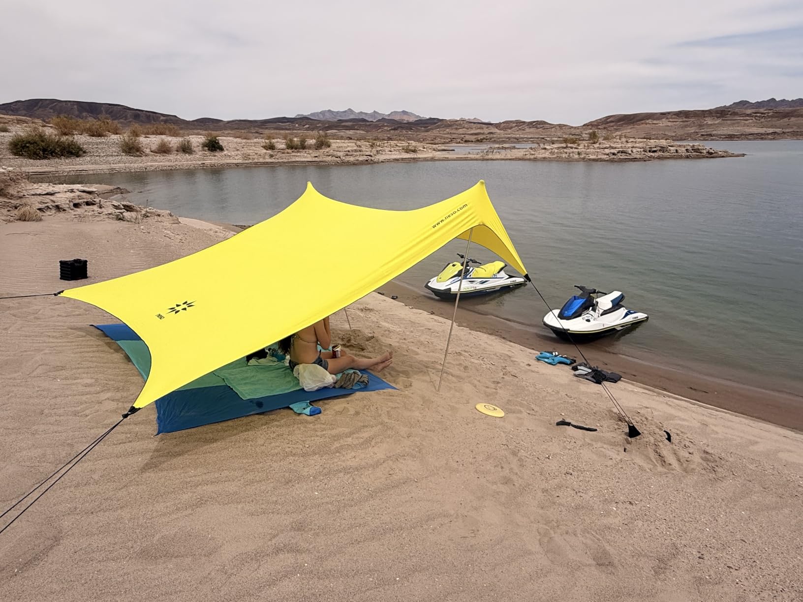 Neso Grande Portable Beach Tent Sun Shelter - Lightweight Beach Shade Canopy - Easy Setup for Family Outings - Patented Reinforced Corners - UPF 50+ Sun Protection - 7ft Tall, 9 x 9ft customer photo 1