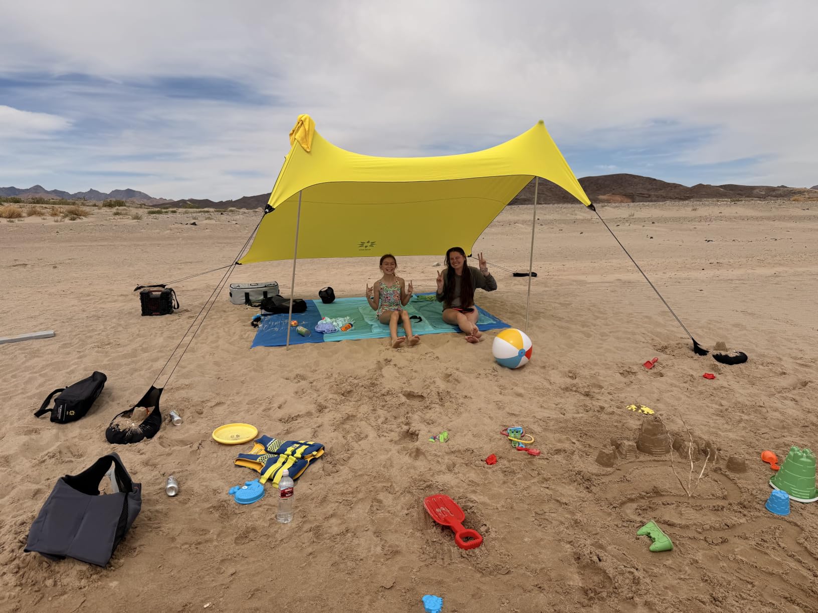 Neso Grande Portable Beach Tent Sun Shelter - Lightweight Beach Shade Canopy - Easy Setup for Family Outings - Patented Reinforced Corners - UPF 50+ Sun Protection - 7ft Tall, 9 x 9ft customer photo 2