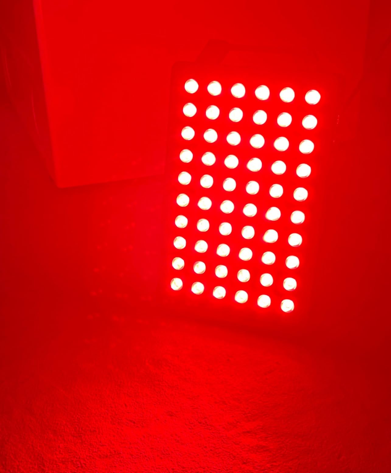BONTANNY Red Light Therapy, 630/660/810/830/850nm 5 Wavelengths Red Near Infrared Light Device with 60 Dual Chip Clinical Grade LEDs, Remote Control, Timer for Face, Body, Pain Relief, BO-300 (White) customer photo 2