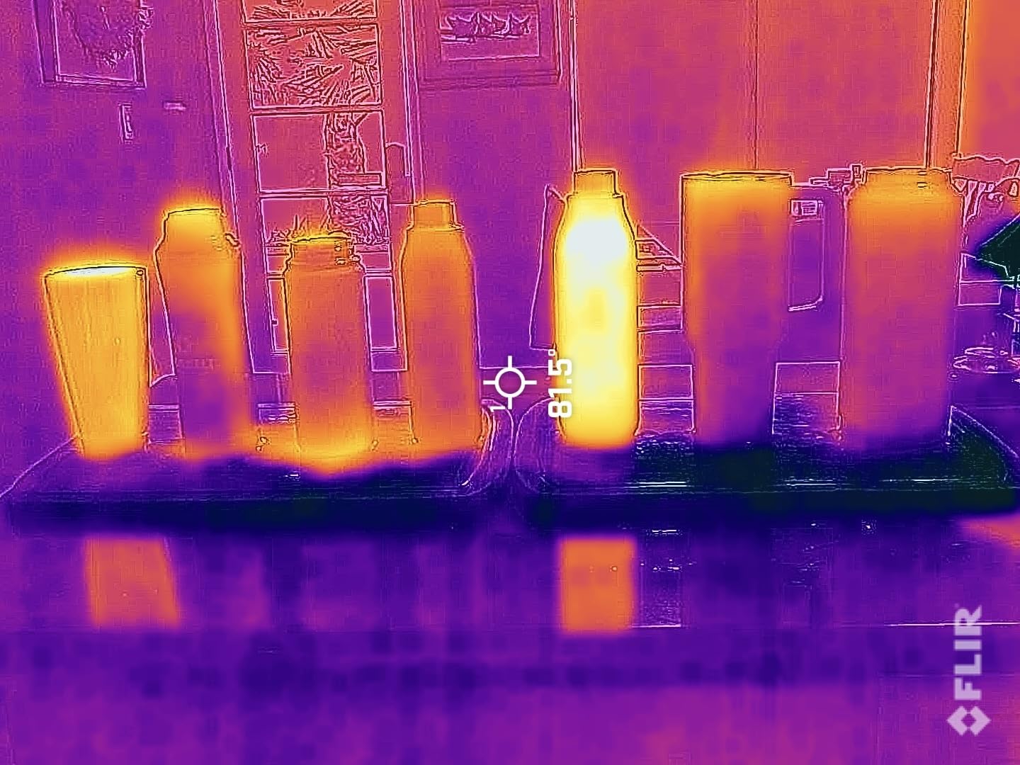 FLIR ONE Pro Thermal Imaging Camera for iOS Smartphones (iPhone 15 and Newer w/USB-C), 160x120 Native IR customer photo 1