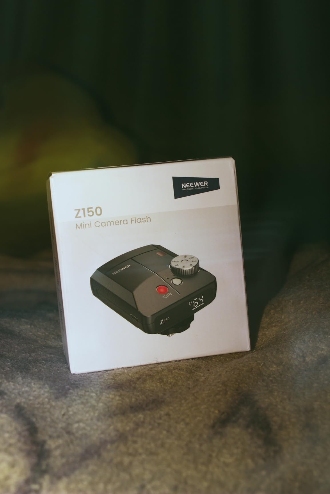 NEEWER Z160 Single Contact Camera Flash, 22Ws GN14 6000K Speedlite Light, Compatible with Canon Nikon Sony Fuji Olympus Camera, A/M Mode 1/1-1/128 Power, 1100mAh, 650 Full Power Flashes customer photo 2
