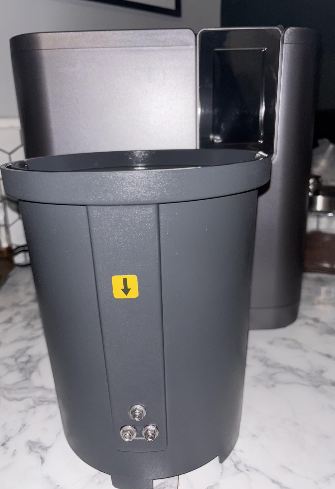 Airthereal Revive R800 5L Smart WiFi Electric Kitchen Composter - Odorless, Self-Cleaning, 3 Modes for Efficient Composting, Reduces Food Waste by 90%, App-Connected for Carbon Footprint Data customer photo 1