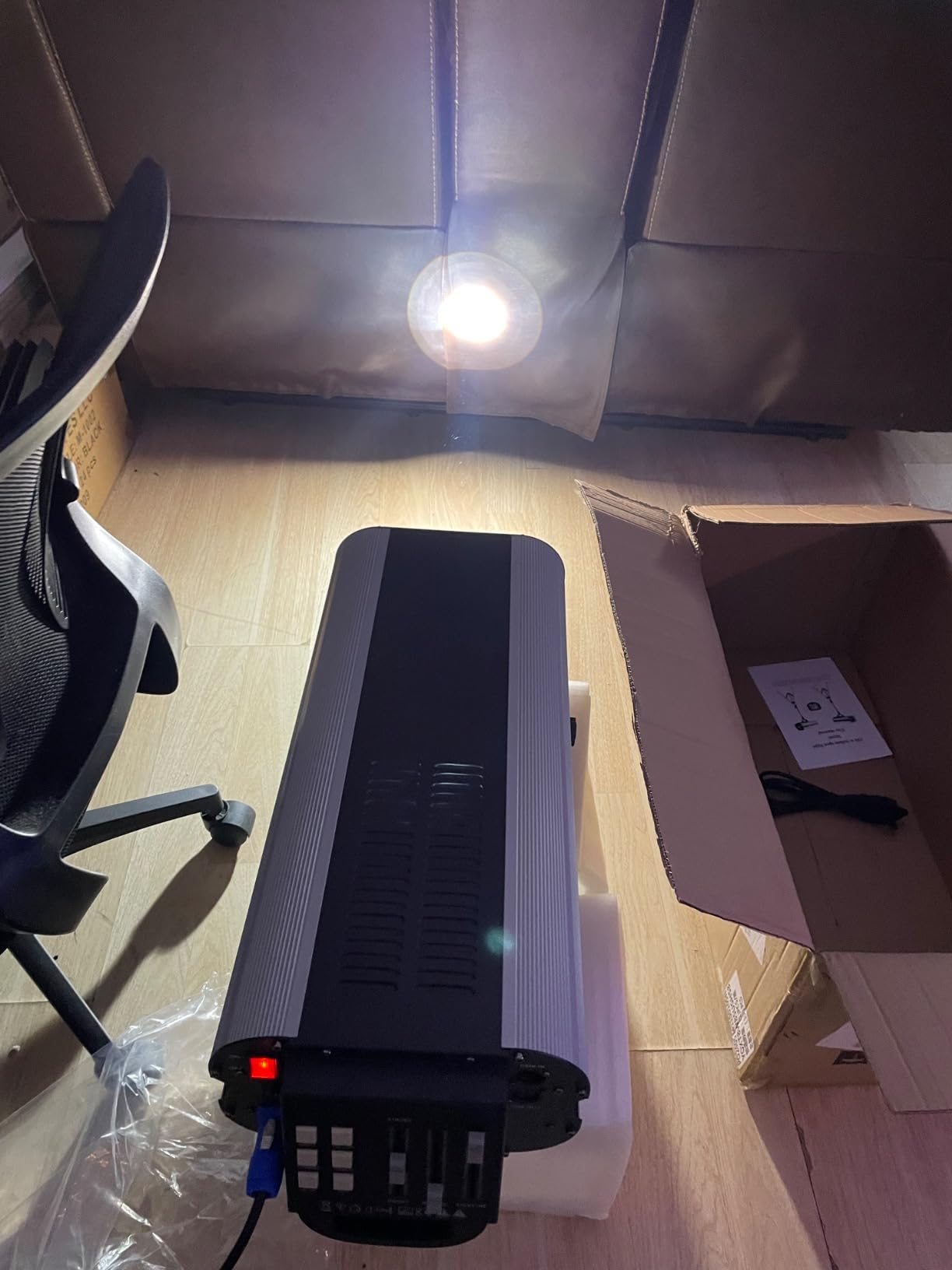 200W Professional Stage Spotlight with Adjustable Height Tripod Stand, 6 Colors 3 Color Temperatures 3200K-6000K, Adjustable Focus Follow Spot Light for Weddings, DJ, Theater & Event customer photo 1