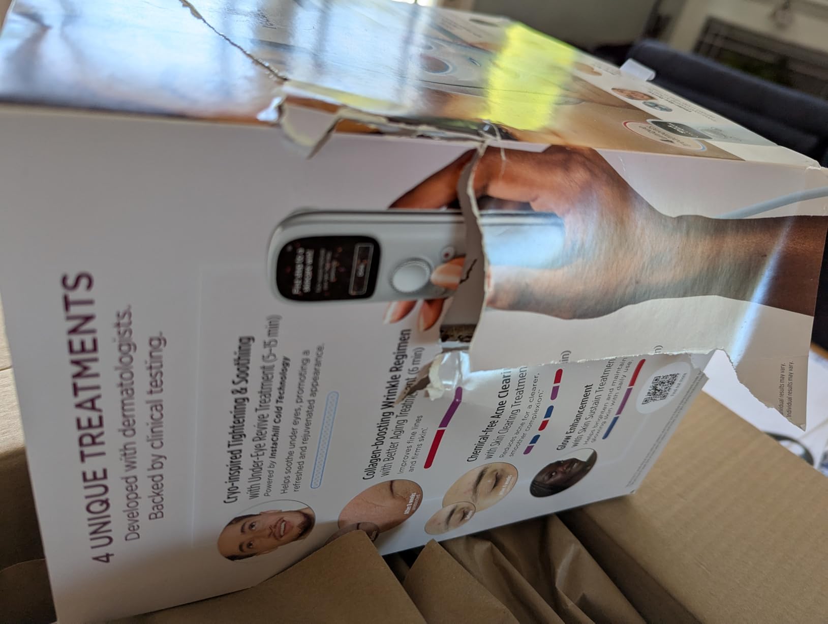 Shark CryoGlow LED Face Mask in Blue Frost, FW312 | #1 Skincare Facial Device in the US, Combining High-Energy LEDs, Deep Infrared & Under-Eye Cooling customer photo 2