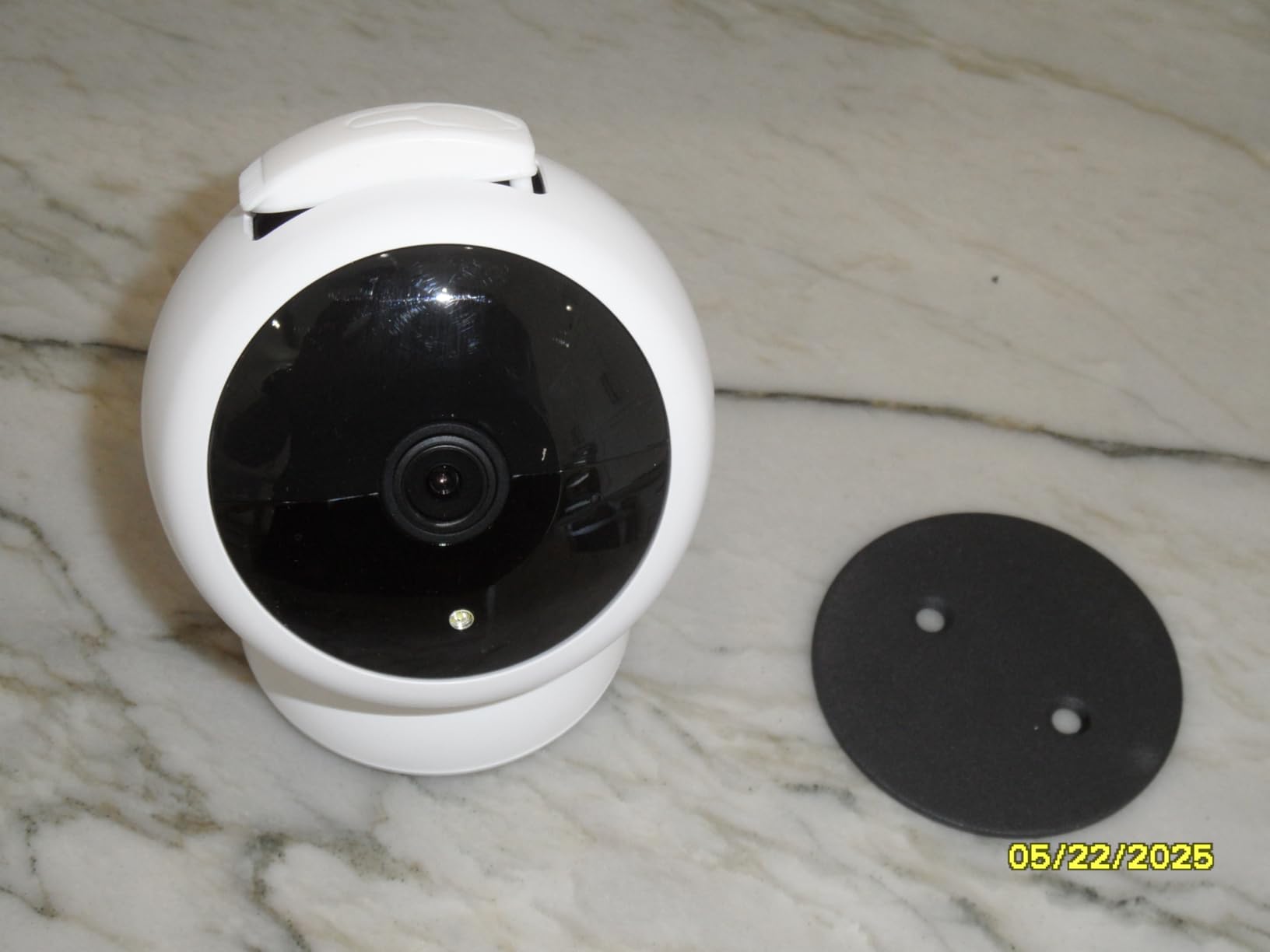Magnetic Security Camera with Awesome Zoom: No Drill Install Easy to Use | Clear Night Vision 12KG Strong Magnetic - Smart Constant False Alarms Good Range Detect Person/Package/Vehicle/Animal 2Pack customer photo 1