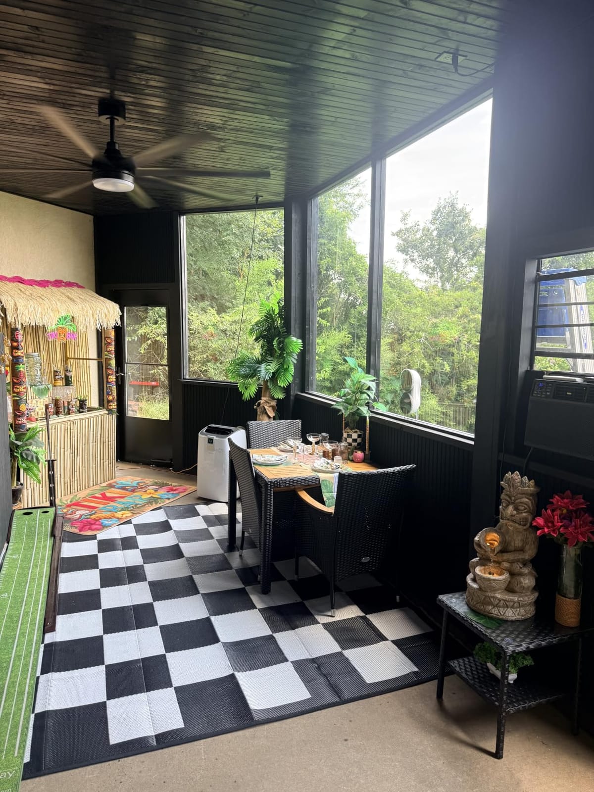 HUTT S7 Window Cleaning Robot, 6500Pa Suction, 3D Floating Chassis, HydroJet Water Spray 80ml Tank, Multiple Safety Systems, SLAM 4.0 Navigation, 8 x Cloths, All-in-One Storage Box customer photo 1