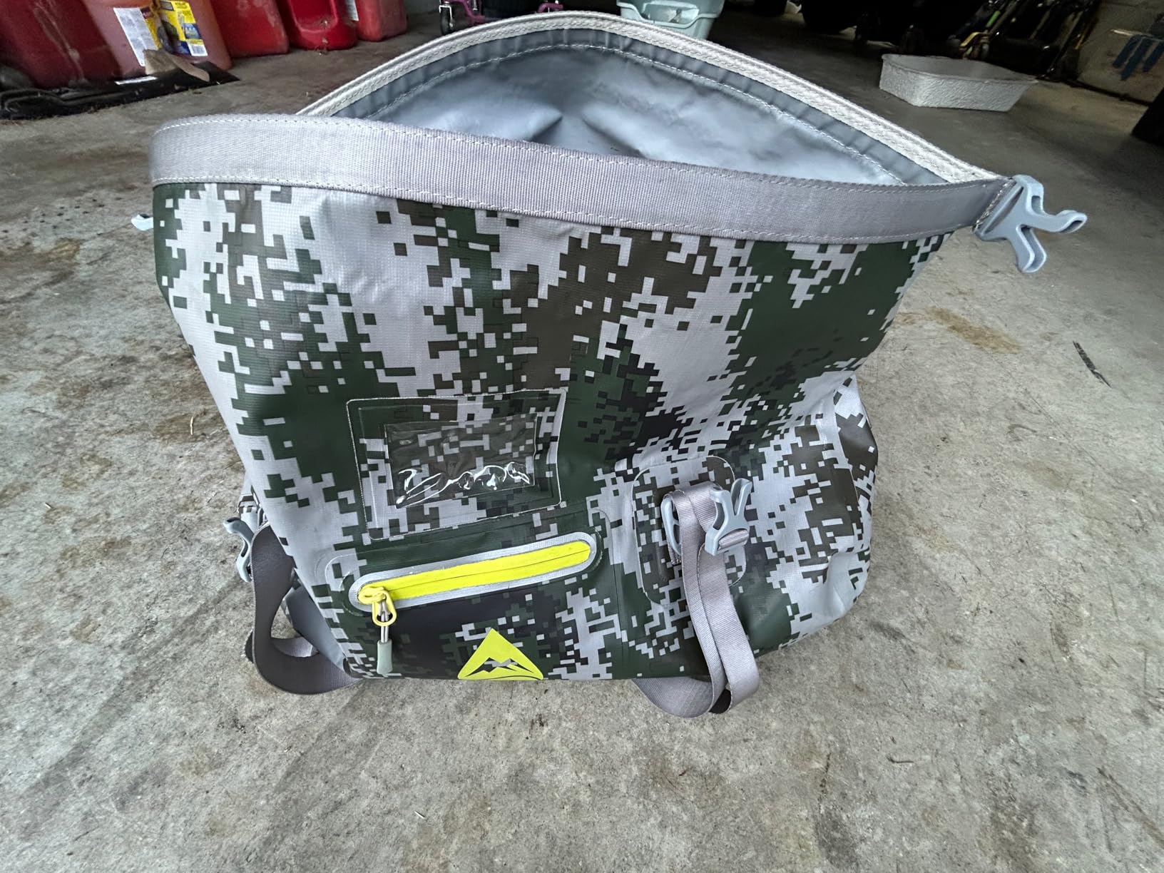 Skog Å Kust Duffelsak Heavy Duty Waterproof Duffel - Gear Bag for Sports, Travel, & More - 40L Hibiscus customer photo 2