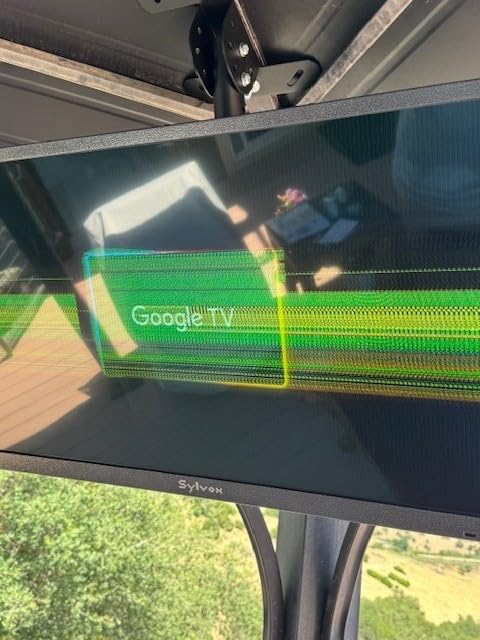 SYLVOX 32 inch Outdoor TV, Full Sun Outdoor TV 1500 Nit High Brightness | 1080P FHD Sunlight Readable Display, IP56 Weatherproof TV, Smart Televisions for Outdoor Poolside Backyard Business (Pool SE) customer photo 1
