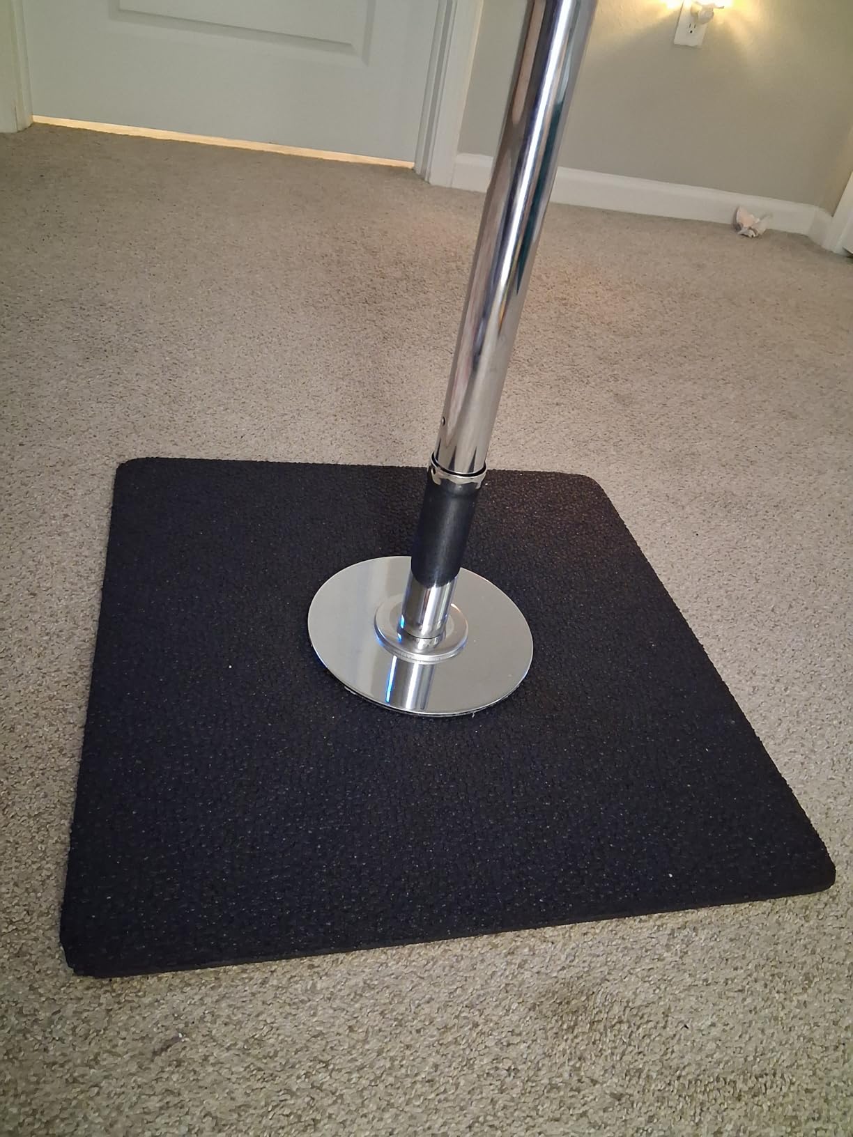 Mohawk Home Heavy Duty Rubber Stall Mat - Gym Floor - Under Dog Crate - All Purpose Utility 2'x3' - 1/2
