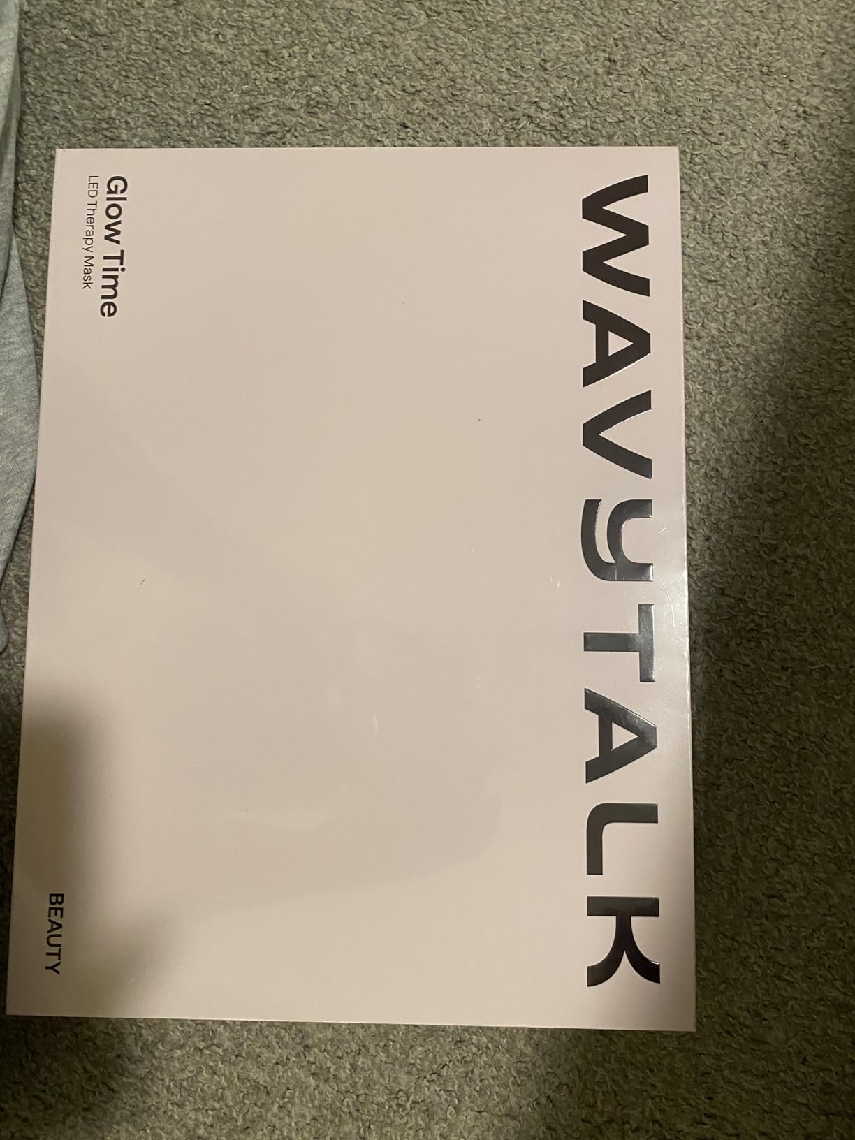 wavytalk Red Light Therapy Mask for Face, Glow Time LED Face Mask 850nm NIR | for Anti-Fine Line, Acne, Skin Rejuvenation with 456 LED Chips, 3 Modes, Gift for Women Wife Mom customer photo 1
