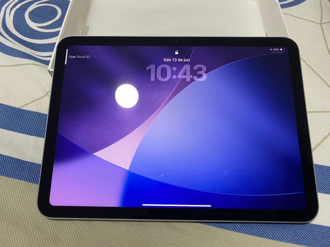 Apple iPad 11-inch: A16 chip, 11-inch Model, Liquid Retina Display, 256GB, Wi-Fi 6, 12MP Front/12MP Back Camera, Touch ID, All-Day Battery Life - Silver customer photo 2