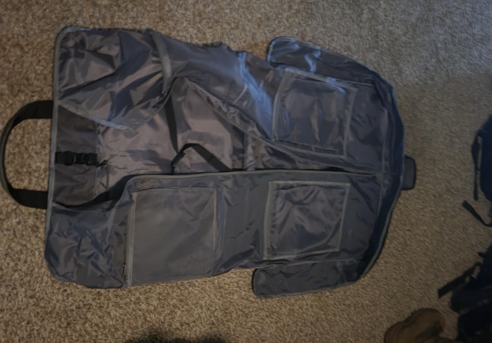 RAINSMORE Garment Bags for Travel Carry On Garment Bag for Hanging Clothes, Suit Bag for Business Trips with Shoes bag & Shoulder Strap, Waterproof Foldable Suit Luggage Bag for Men Women, Black customer photo 2