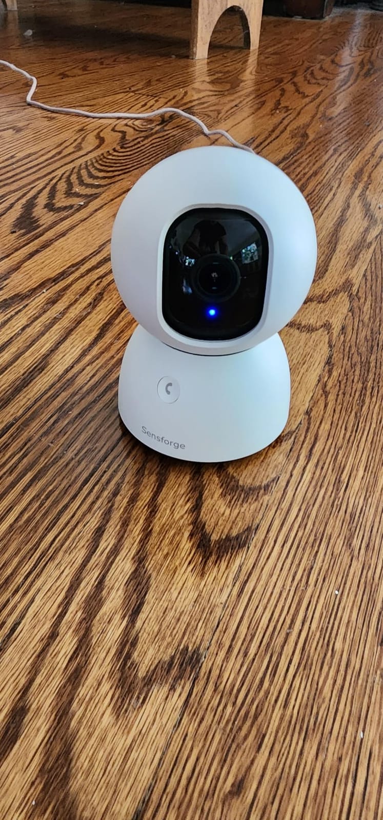 SensForge 2.5K Indoor Pan-Tilt Security Camera, 360° Dual-Band 2.4/5GB Wi-Fi Camera for Home, Free AI Human & Pet Detection, 64GB SD Card Included, Two-Way Talk, No Subscription Required customer photo 1