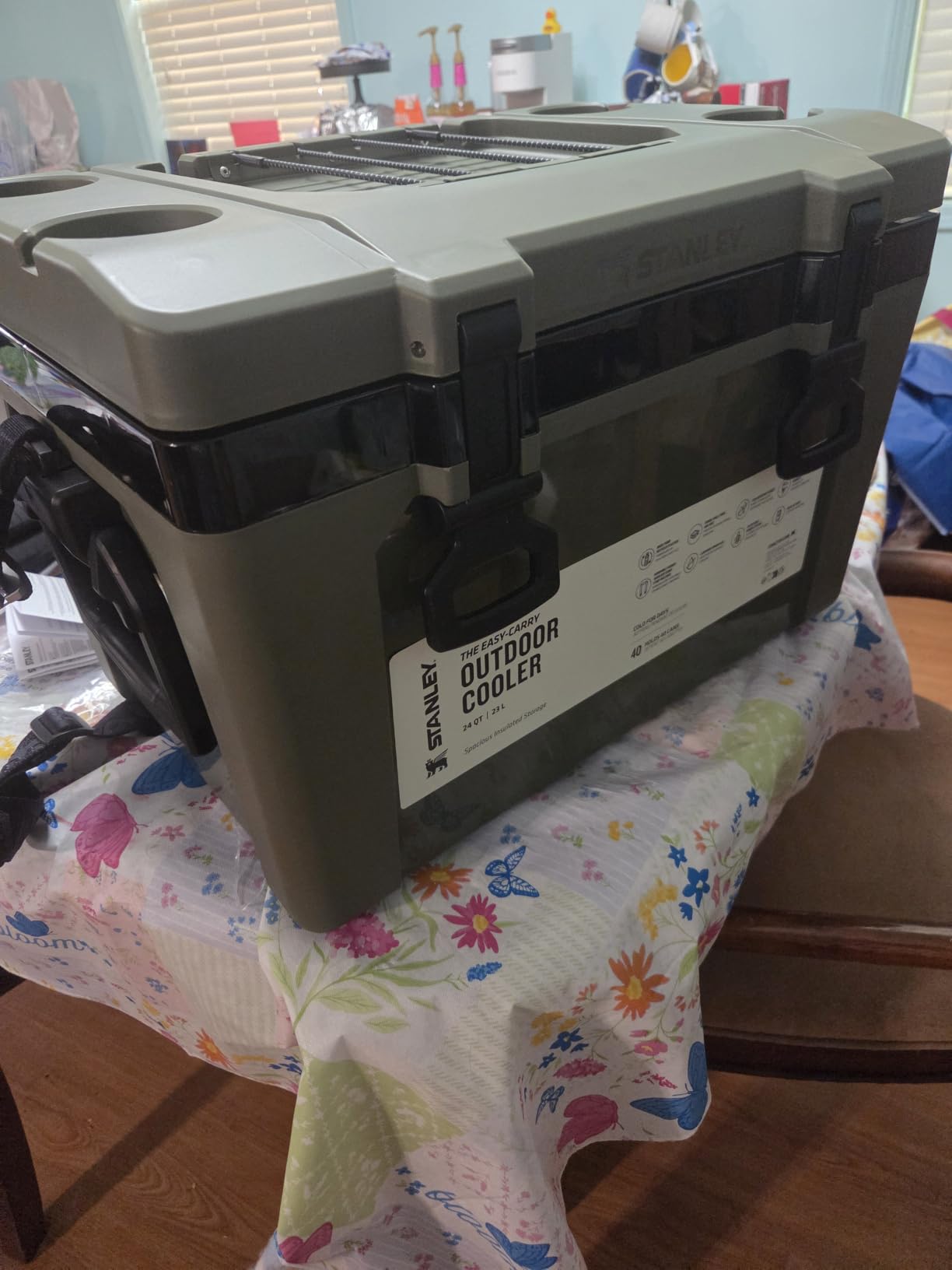 Stanley Adventure Outdoor Cooler 24 qt | Heavy Duty Outdoor Camping Cooler with Easy Carry Top Handle | BPA-Free | Twilight customer photo 1