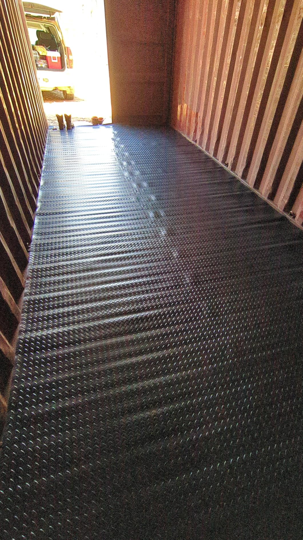 TUFFIOM 7.5x22 FT Garage Floor Mat, Thickened Diamond Plate PVC Garage Mats Flooring Roll for Under Car, Garage Parking Mats for Floor Large SUVs, MPV, Pickup Truck, RV customer photo 1