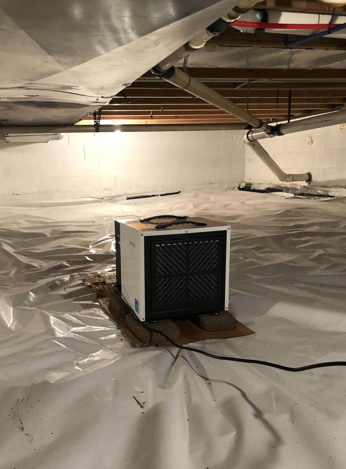 Waykar 125 Pint Crawl Space Dehumidifier with Pump & Drain Hose for Basements, Commercial & Water Damage Spaces up to 6500 Sq. Ft., Compact, Strong Dehumidification, 5-Year Quality Coverage customer photo 2