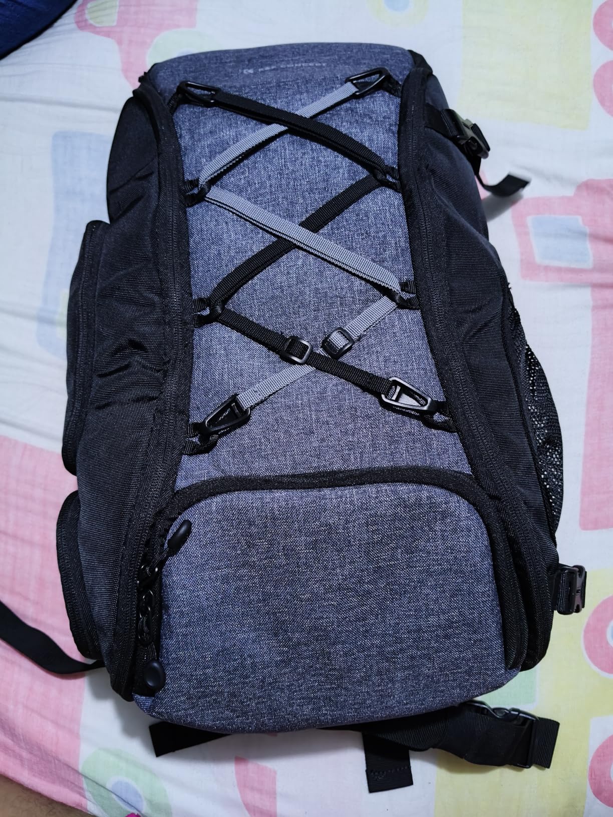 K&F CONCEPT Camera Backpack,25L Large Capacity Camera Bag for Photographers with Raincover and 15.6 Inch Laptop Compartment Compatible for Canon/Nikon/Sony/DJI Mavic Drone customer photo 2