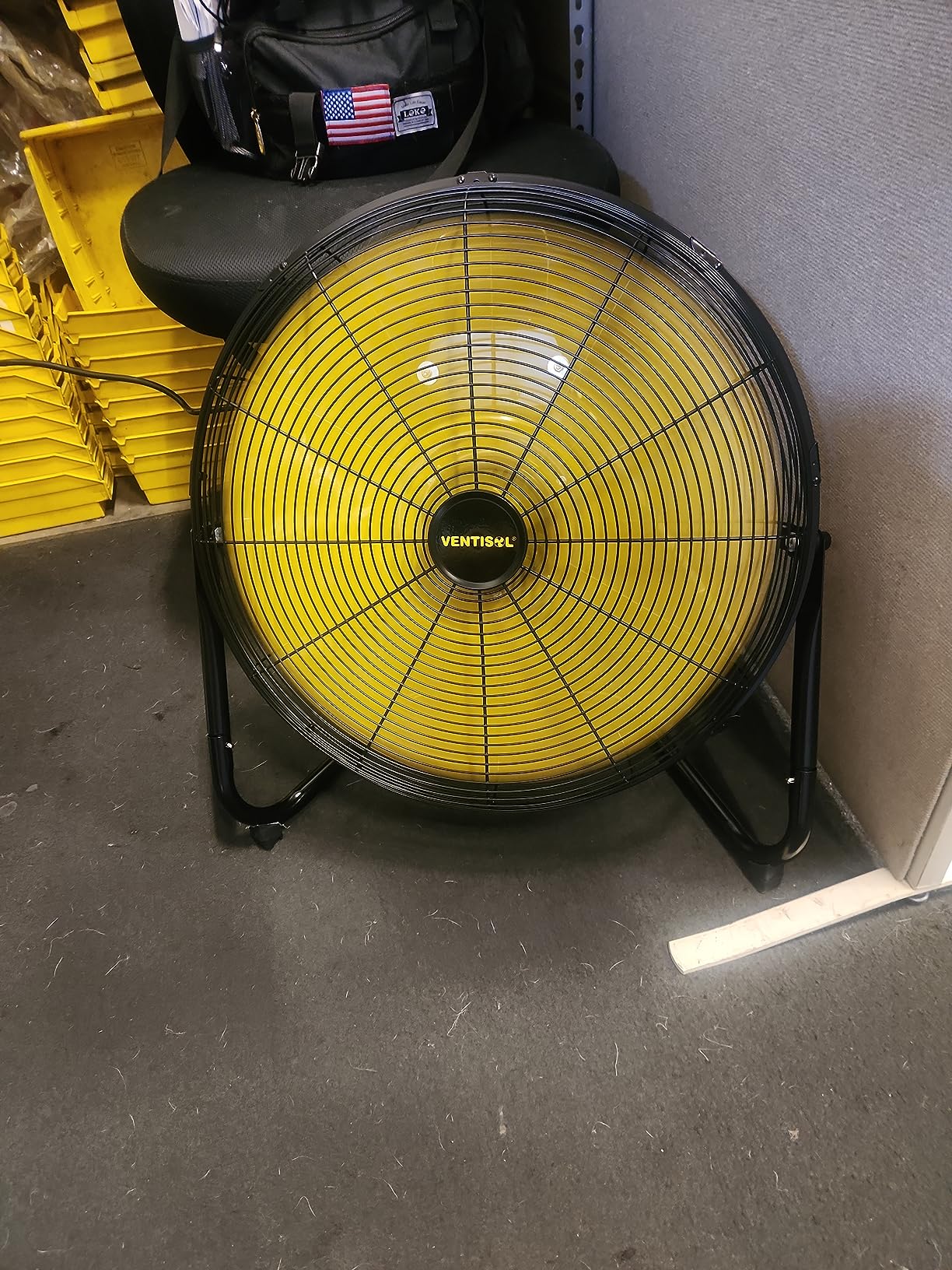 VENTISOL 24 Inch High Velocity Drum Fan, 9500 CFM Industrial Fans Heavy Duty, 3-Speed Shop Fan, Large Metal Floor Fan for Garage, Warehouse, Outdoor, Commercial, 8 Blades customer photo 2