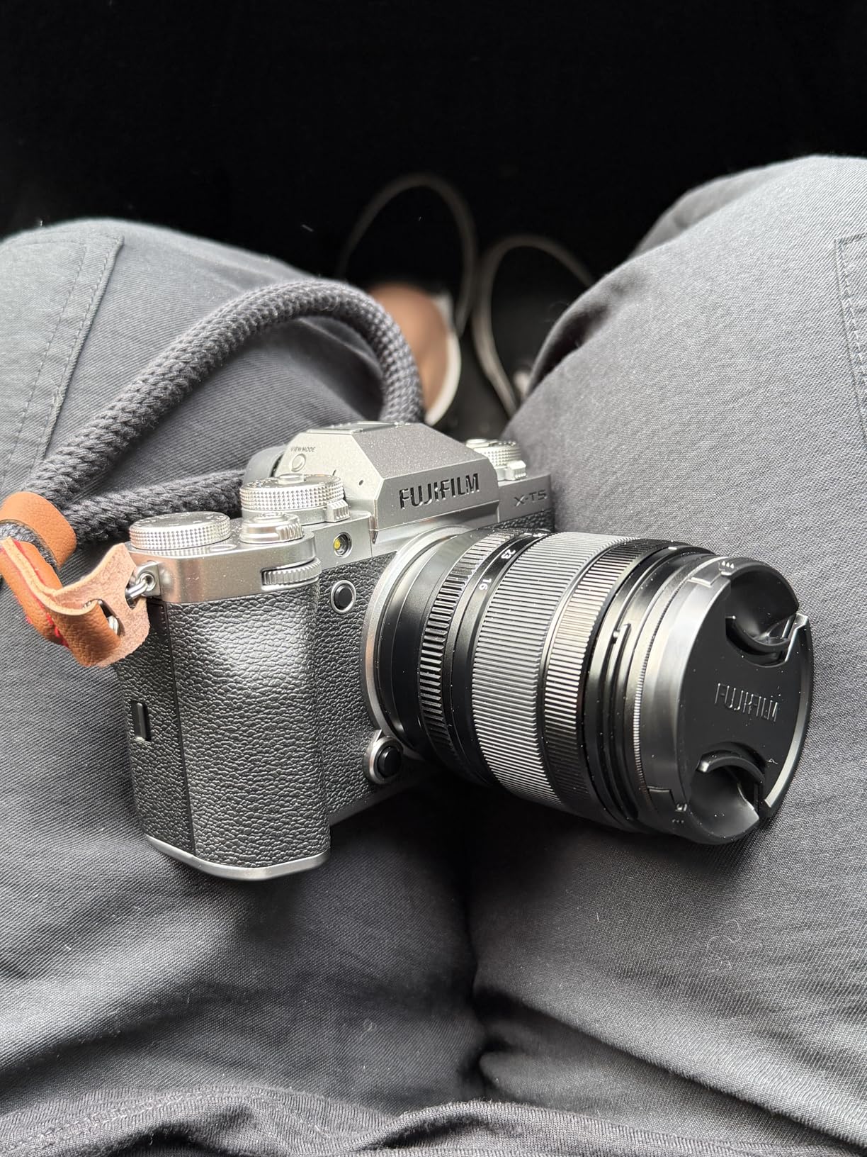 FUJIFILM X-T5 Mirrorless Digital Camera XF16-50mmF2.8-4.8 R LM WR Lens Kit customer photo 2
