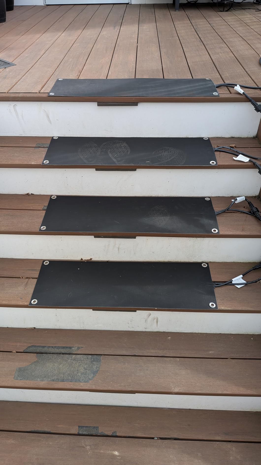 5 Pcs Heated Snow Melting Mats, 10x30 in No-Slip Rubber Heated Outdoor Mats | Snow and Ice Melting Mats for Winter Outdoor Stairs, Steps, Doorways, Walkways, Driveway, 2 in/h Melting Speed customer photo 2