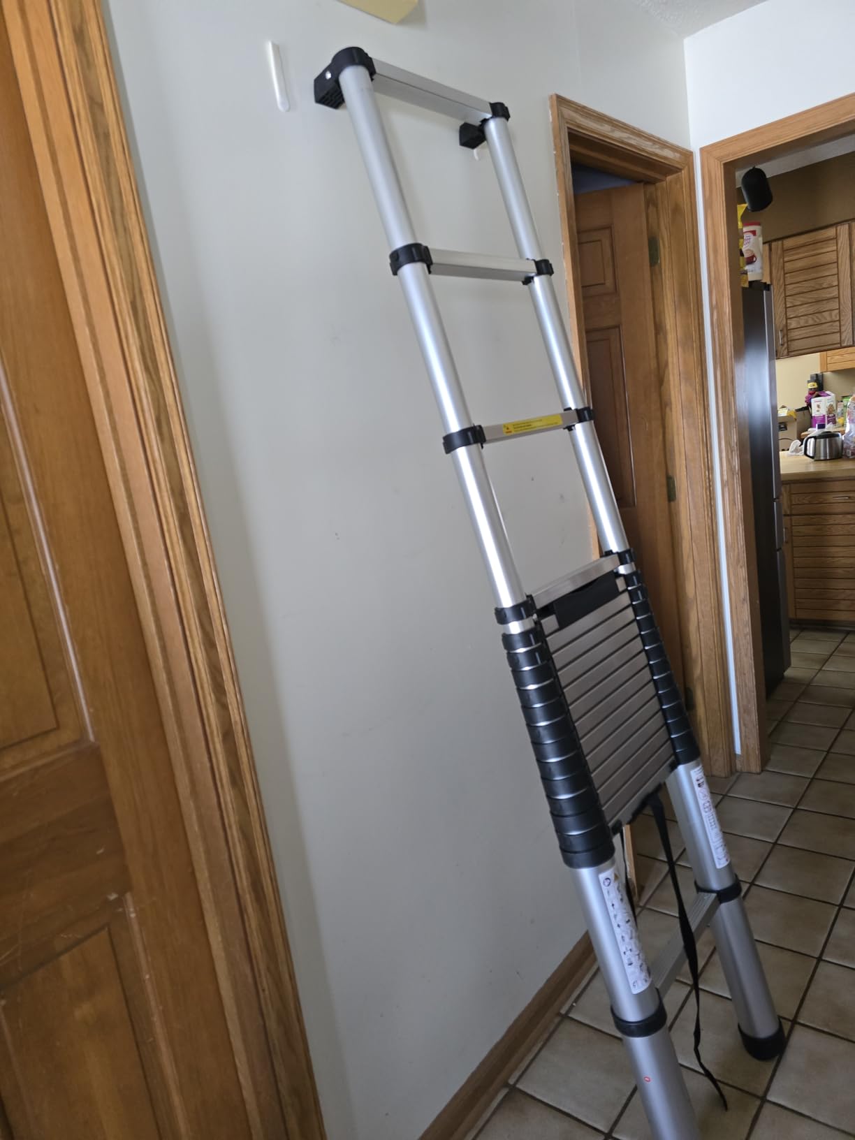12.5FT Telescoping Ladder 330lb Capacity Heavy-Duty Aluminum | Extension Ladder with Anti-Slip Steps for Secure Attic Access, Roof, and Home Renovation Projects customer photo 2