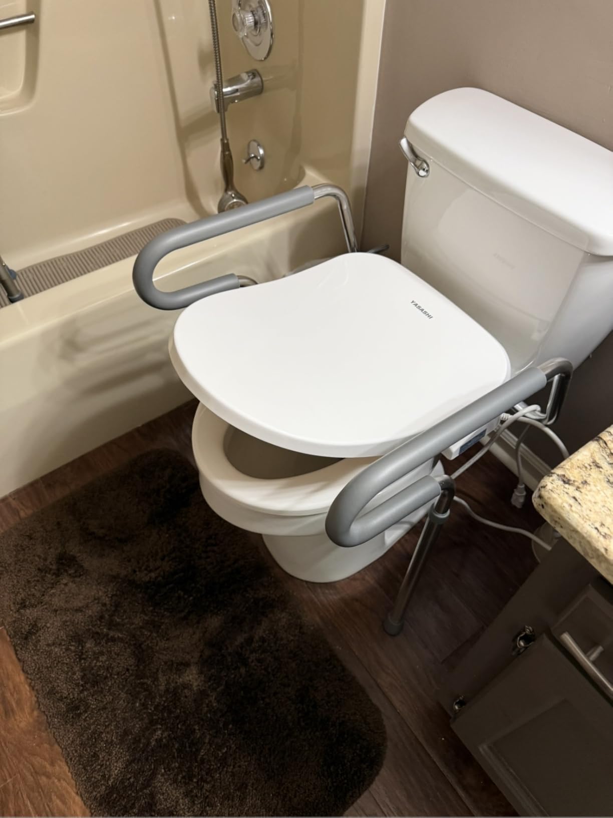 Electric Bidet Toilet Seat Elongated, Heated Toilet Seat with Instant Warm Water & Air Dryer, 6 Wash Modes, Dual Control, Self-Cleaning Nozzle, Soft-Close Lid, Night Light, Eco & Child Friendly customer photo 1