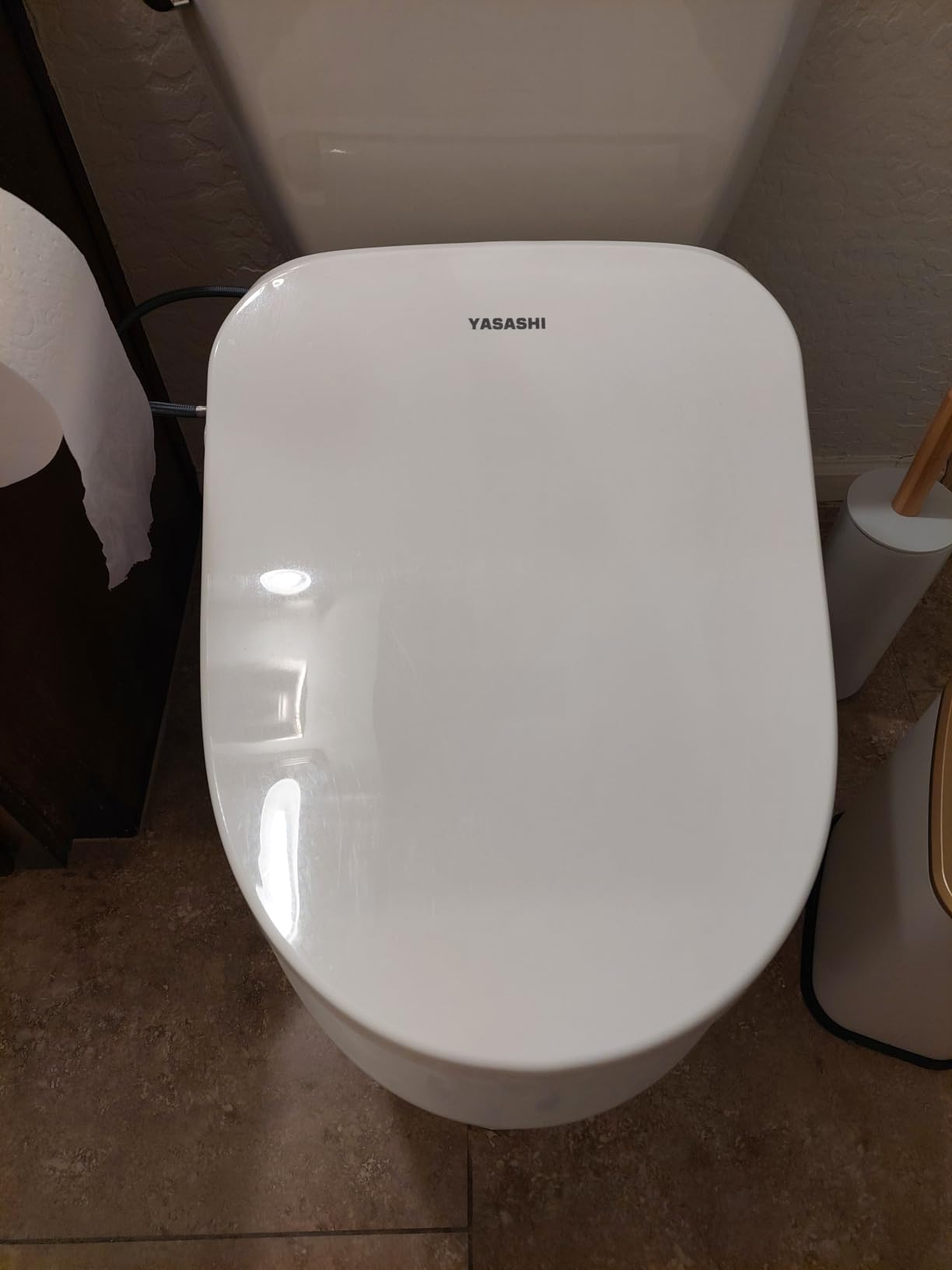 Electric Bidet Toilet Seat Elongated, Heated Toilet Seat with Instant Warm Water & Air Dryer, 6 Wash Modes, Dual Control, Self-Cleaning Nozzle, Soft-Close Lid, Night Light, Eco & Child Friendly customer photo 2