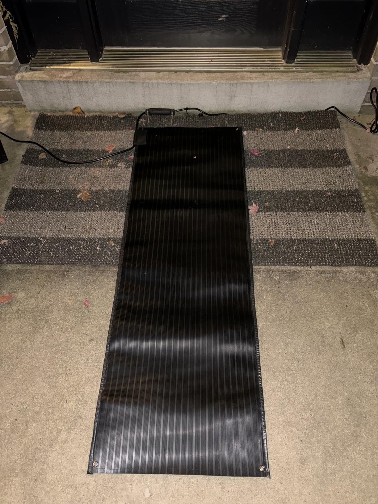 Snow Melting Mats Outdoor 20 x 60 inch | Non-Slip Heated Outdoor Mats 338W 120V, Heated Driveway Mats with UL and ETL Certificate Power Cord, Suitable for Entryways customer photo 1