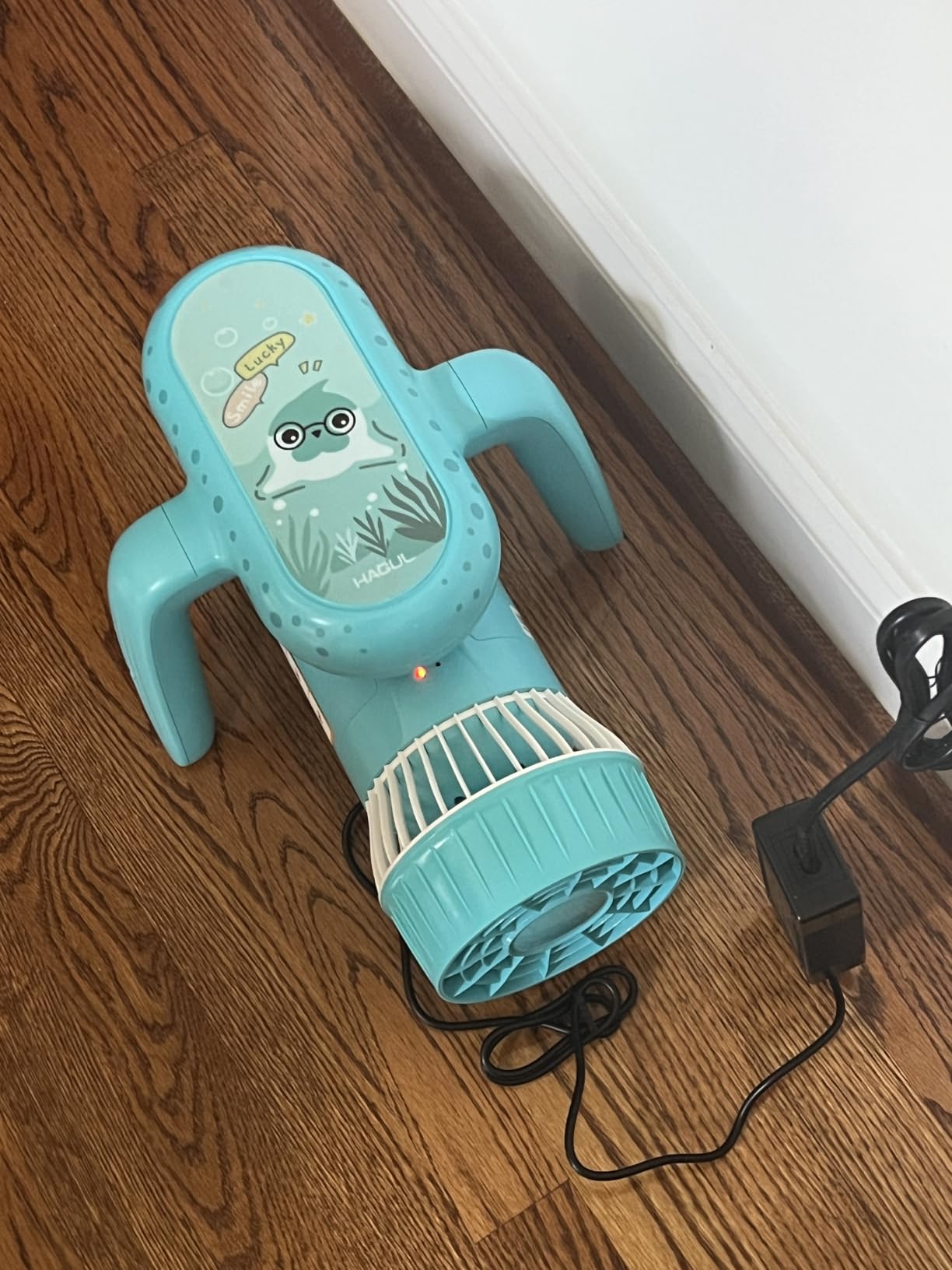 S1 Underwater Scooter for Family Fun Time, Long Battery Life Sea Scooter for Swimming & Snorkeling, 2 Speed Modes Pool Scooter for Playing in The Pool & Water Park customer photo 2