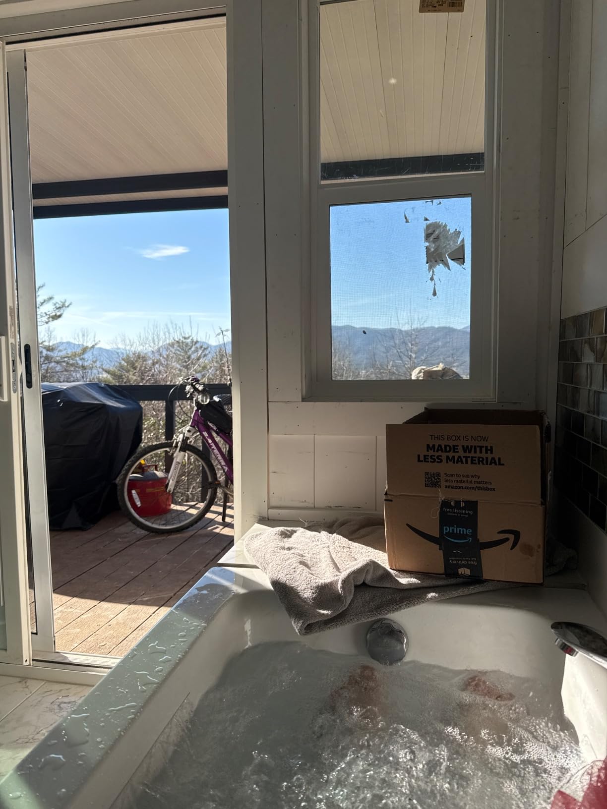 Empava 2 Person Heated Soaking Whirlpool Bathtub, 71