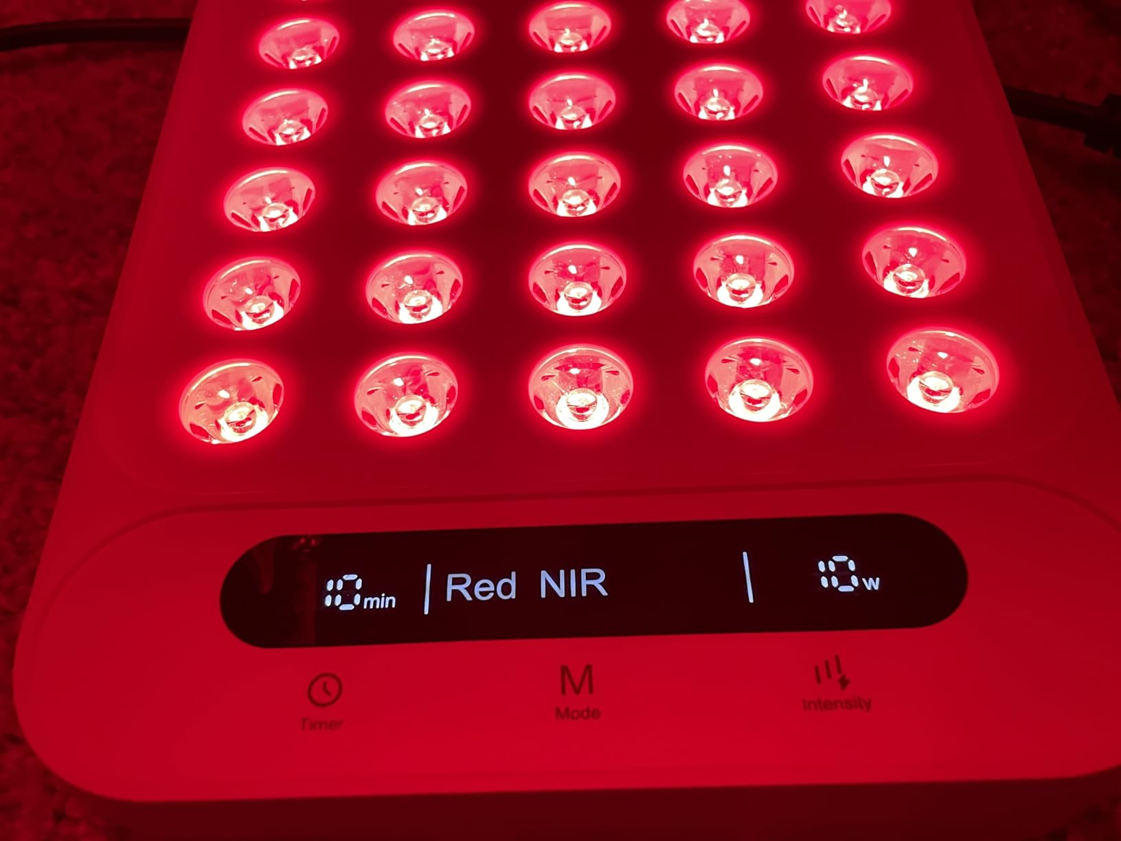 Comfytemp 55W Red Light Therapy Panel for Body, Dual-Chip 40 LEDs, Portable, Near Infrared Light Panel with Adjustable Stand, 4 Modes, 660nm & 850nm customer photo 1