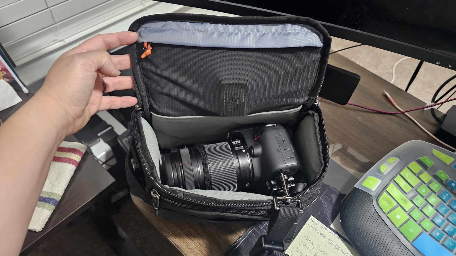 K&F CONCEPT Camera Shoulder Bag, Hardshell Camera Case with Tripod Holder | EVA Hardshell, Foam Padded, Double-Zip Access, Efficient Storage, Street and Travel, Men and Women, 1 Camera+1 Lens Compact, BS15 customer photo 1