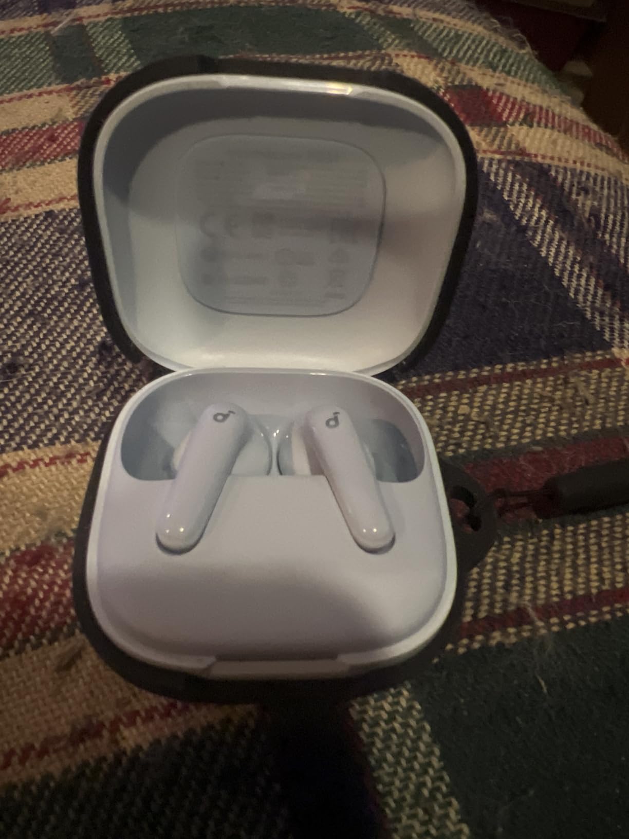 Soundcore P31i by Anker Translation Earbuds with Real-Time Adaptive ANC | Real-Time Adaptive Noise Cancelling, Hi-Res Sound, Translation Earbuds, 50H Playtime, Spatial Audio, Fast Charging, IP55 customer photo 1