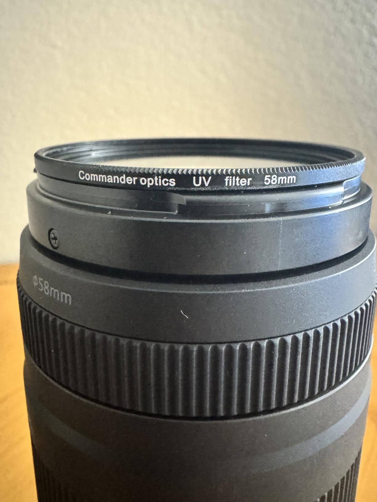 JJC ET-60 Lens Hood for Canon RF 75-300mm, EF 75-300mm & EF-S 55-250mm Lens customer photo 2