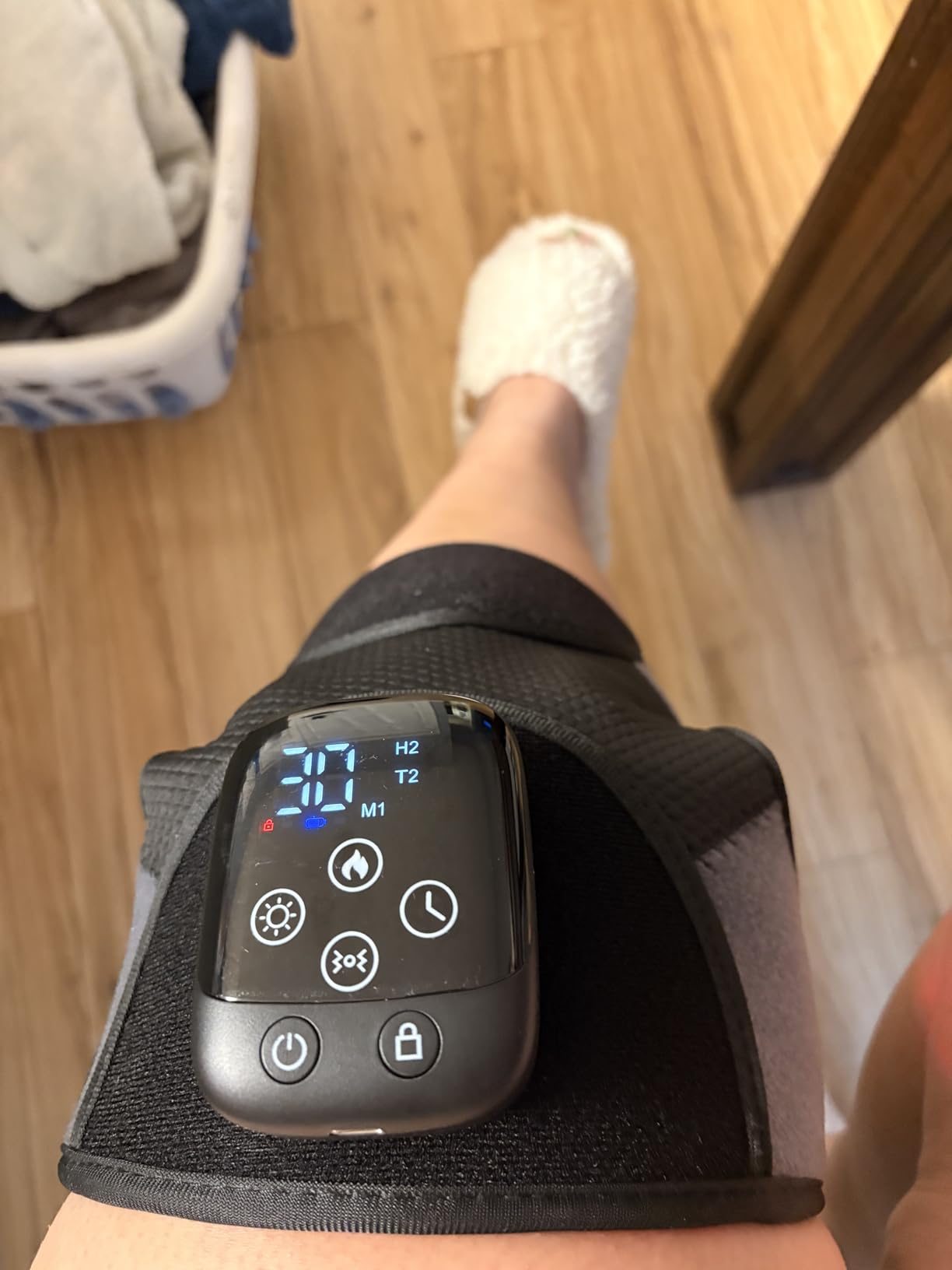 LTW Knee Massager with Heat and Red Light, Cordless Heated Knee Brace with 3 Heat/3 Vibration/5 Light Levels, 72 Red Lights with 660nm & 850nm, 5000mAh Massager for Knee Elbow Shoulder customer photo 2