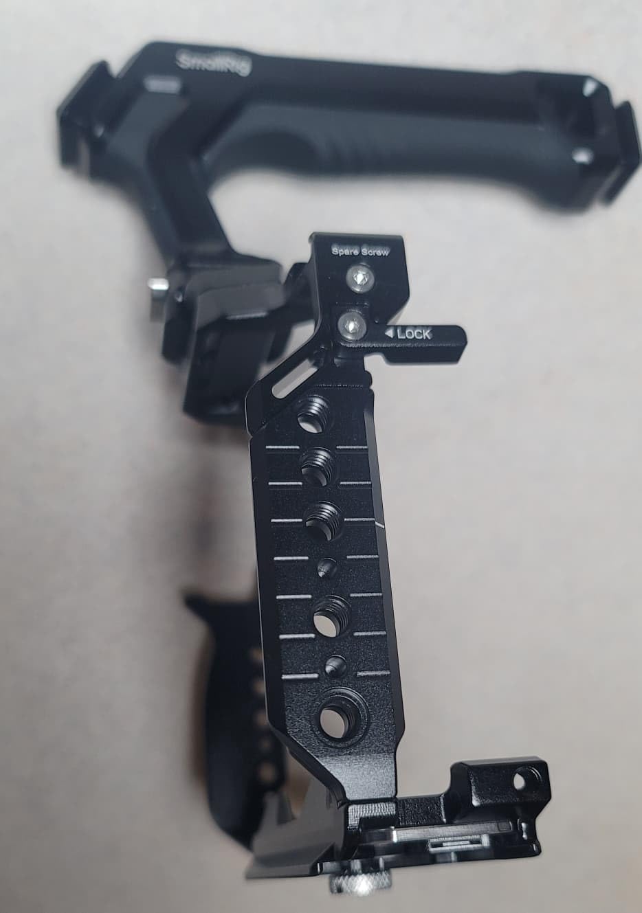 SmallRig Cage Kit for Panasonic G9 II / S5 II / S5 IIX with NATO Top Handle, Cable Clamp for HDMI & USB-C, Built-in Quick Release Plate for Arca, 1/4''-20 & 3/8''-16 Threaded Holes - 5752 customer photo 1