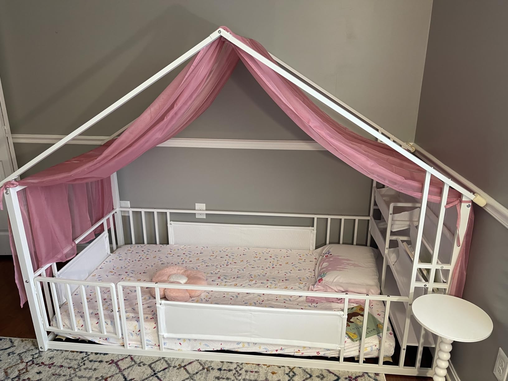 DICTAC Twin Montessori Floor Bed with Storage Bookshelf and Globe String Lights House Shaped Floor Bed for Kids with Safety Guardrail & Solid Wood Slats, Kids floor Twin Beds with Storage Pockets, White customer photo 2