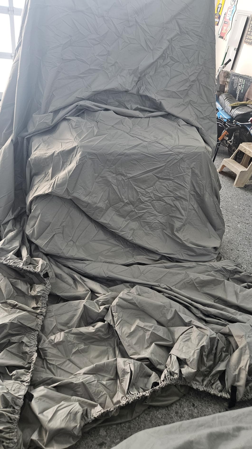 KEMIMOTO Pontoon Boat Cover 25-28ft, Heavy Duty UV Resistant Waterproof Oxford Fabric, Trailerable Pontoon Cover with 17 Adjustable Tie Down Straps, Black customer photo 1