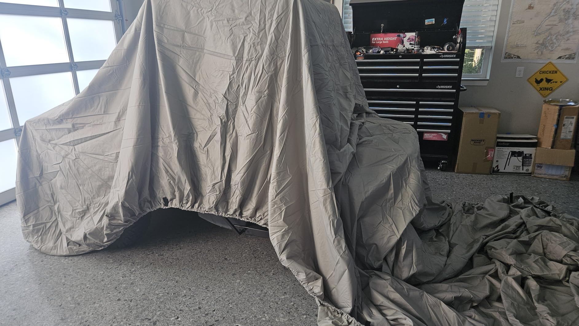 KEMIMOTO Pontoon Boat Cover 25-28ft, Heavy Duty UV Resistant Waterproof Oxford Fabric, Trailerable Pontoon Cover with 17 Adjustable Tie Down Straps, Black customer photo 2