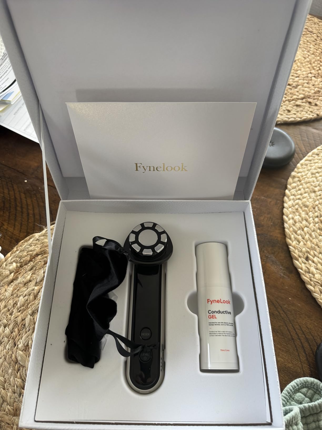 Microcurrent Facial Device with Red Light & Cooling for Puffiness | 4 Modes & 9 Levels for Customized Lifting & Firming. Cleaning Mode Deeply Purifies Skin. Tightens for a Youthful Look customer photo 2