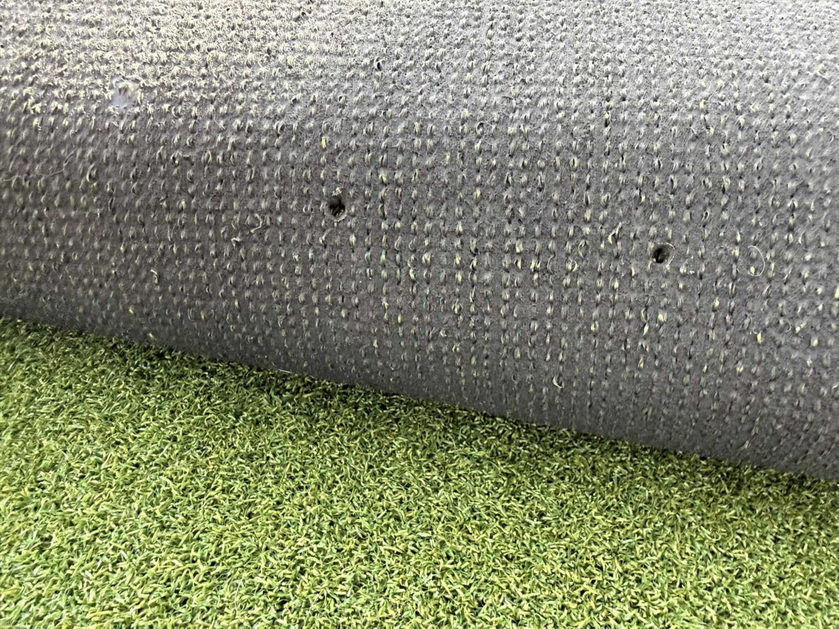 Golf Putting Green Artificial Grass Turf, 3FT x 10FT Indoor Outdoor Golf Training Mat with Realistic Synthetic Fake Turf, Multi-Sport Use for Baseball, Football, Gym customer photo 2