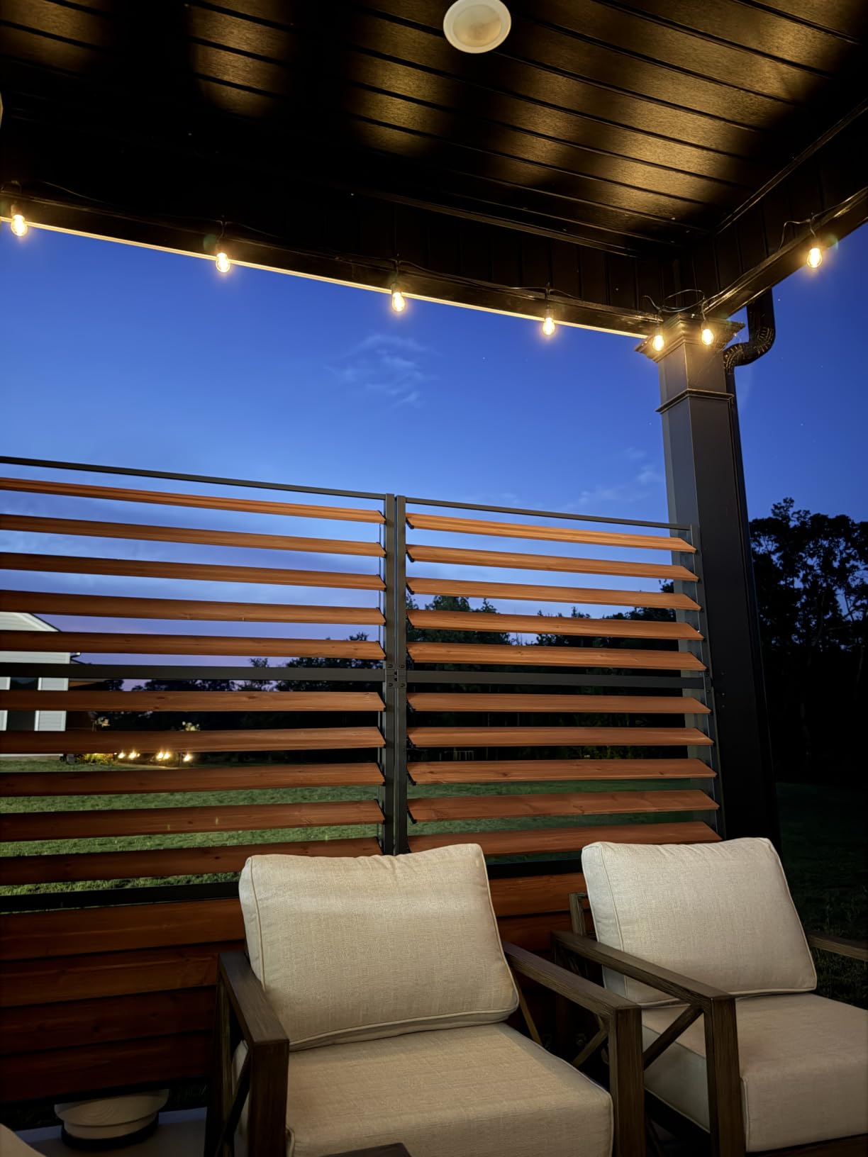Modern Shade 6 x4 ft Louvered Wood Privacy Fence Panel Adjustable Screen with Louverd Slats, FSC Certified Natural Cedar, Freestanding or Mounted Outdoor Privacy Fence for Deck Privacy Screen customer photo 2