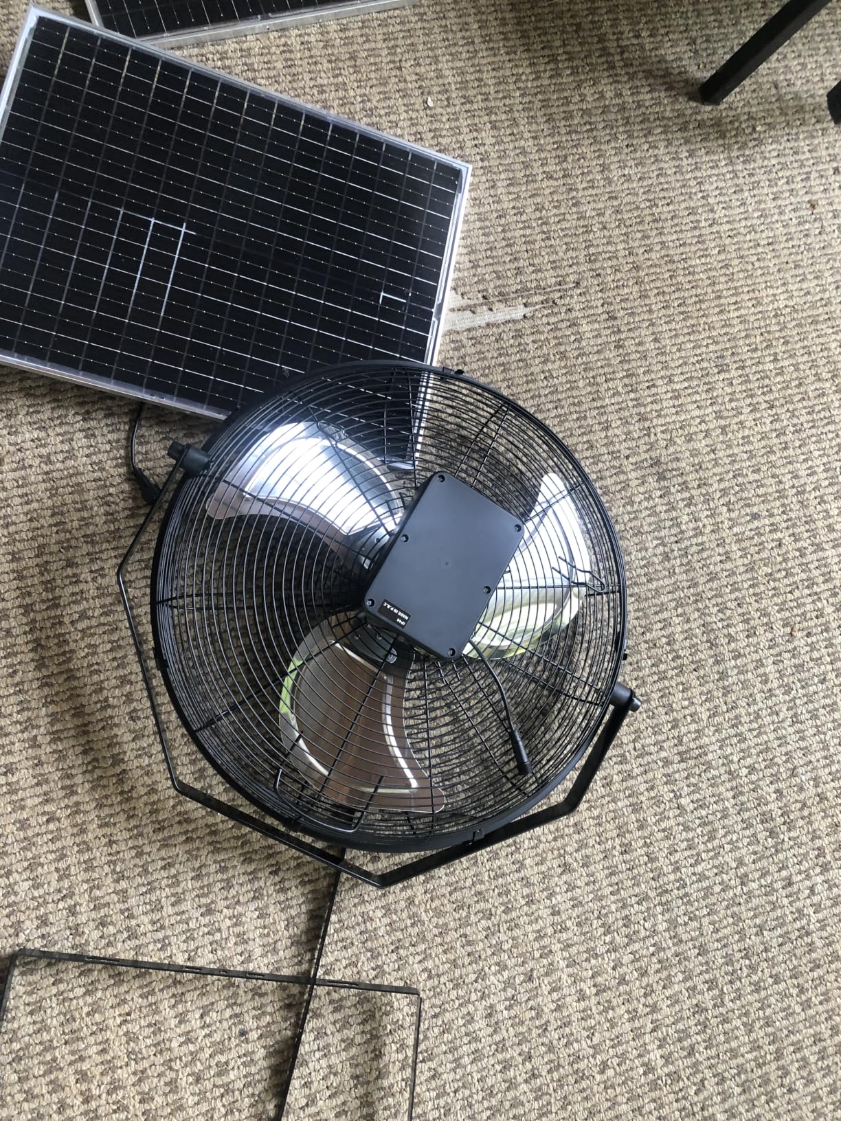 Solar Powered Fan for Outside Wall Mount with Smart Thermostat | 18